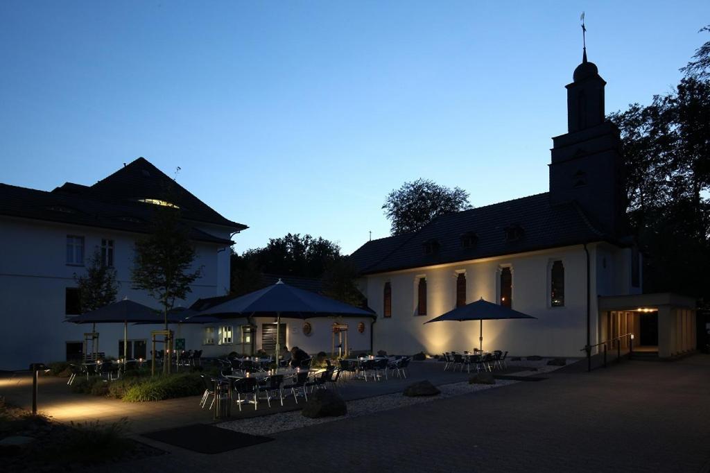 Haus Venusberg Jugendbildungsstaette Bonn Hotel Luaran gambar